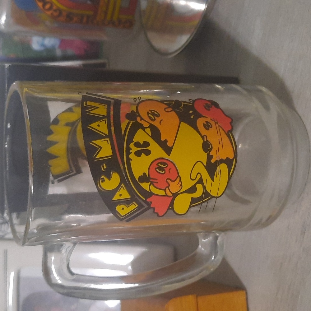 Pac Man glass
